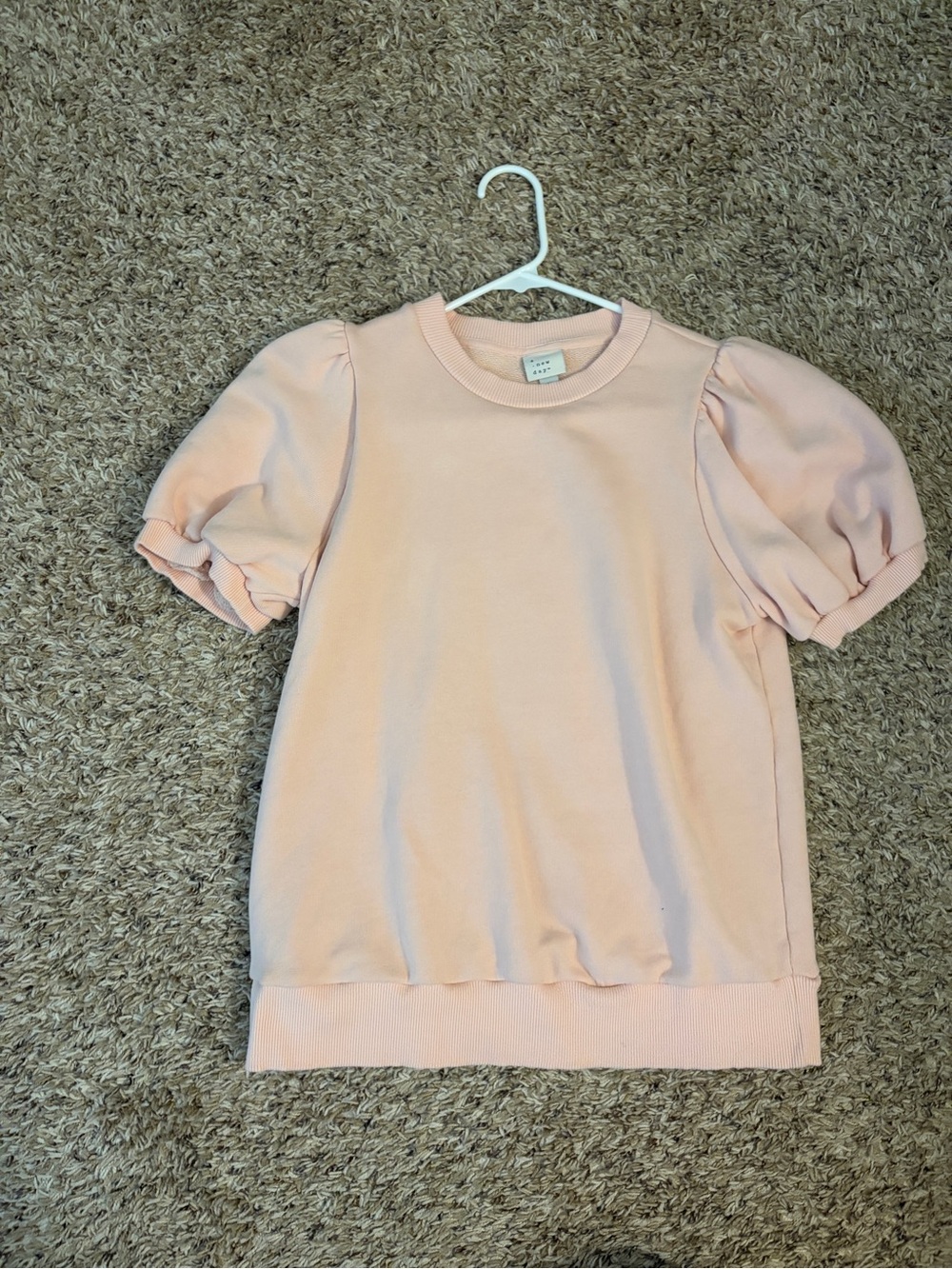 Women’s Puff-Sleeve Top - Light Pink